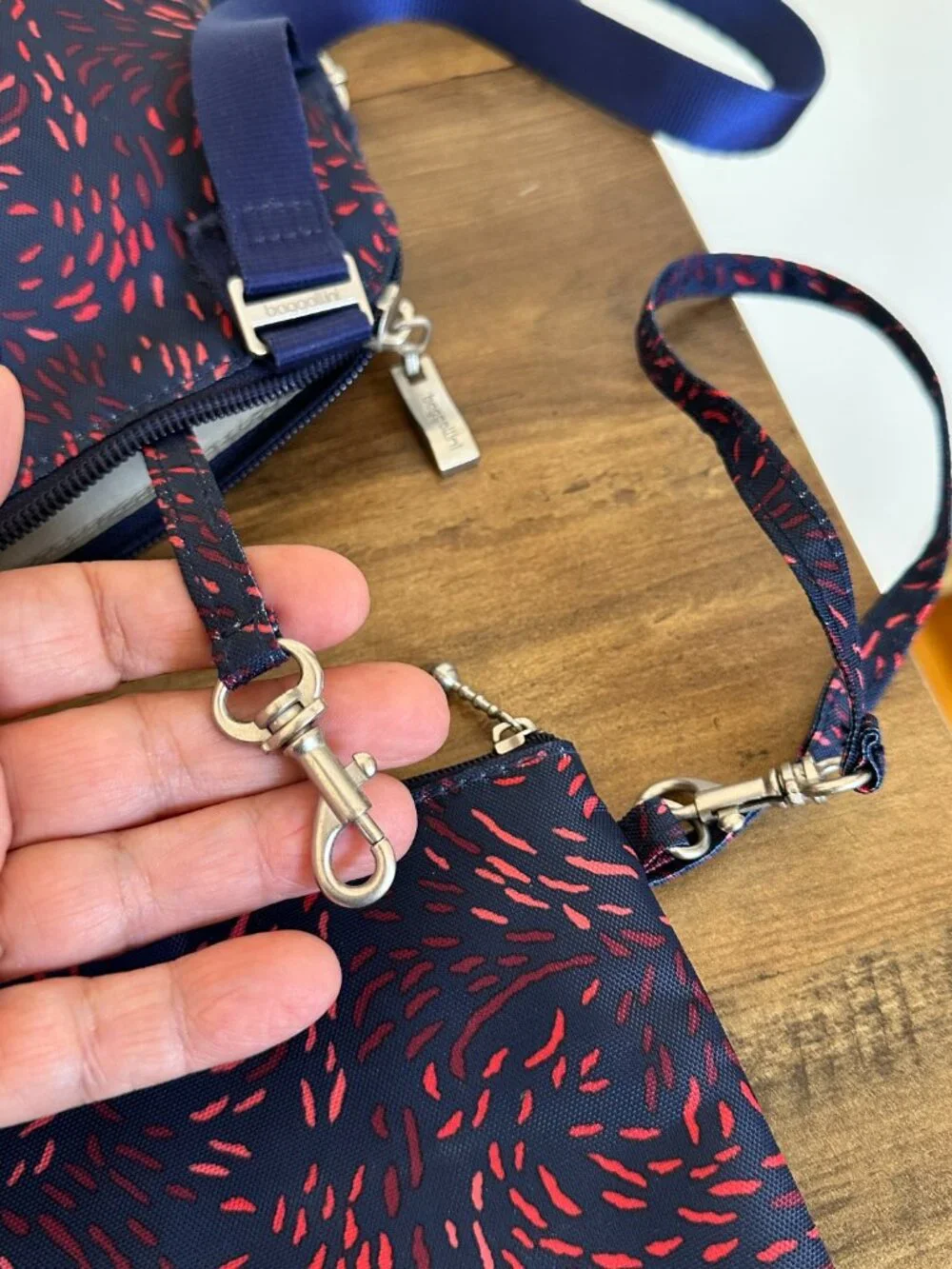 Baggallini Crossbody Legacy with RFID Wristlet 7.5